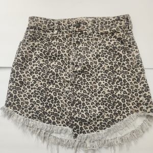Free People We the Free Bailey Cheetah Print Denim Skirt Size 25 Frayed Hem